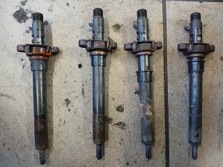 bontott PEUGEOT 407 Porlasztó Sor / Híd