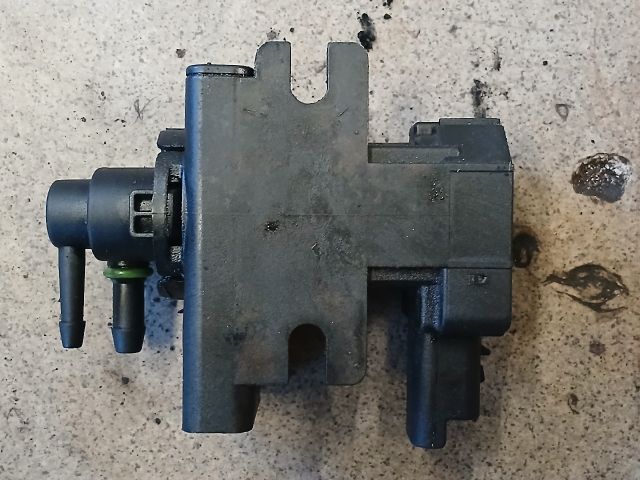 bontott PEUGEOT 407 Turbó Vákum Szelep