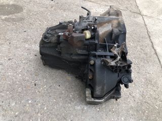 bontott PEUGEOT 407 Váltó (Mechanikus)