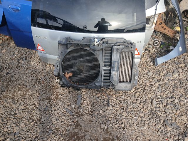 bontott PEUGEOT 407 Komplett Homlokfal (Részeivel)