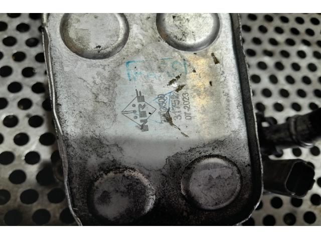 bontott PEUGEOT 407 Olajhűtő