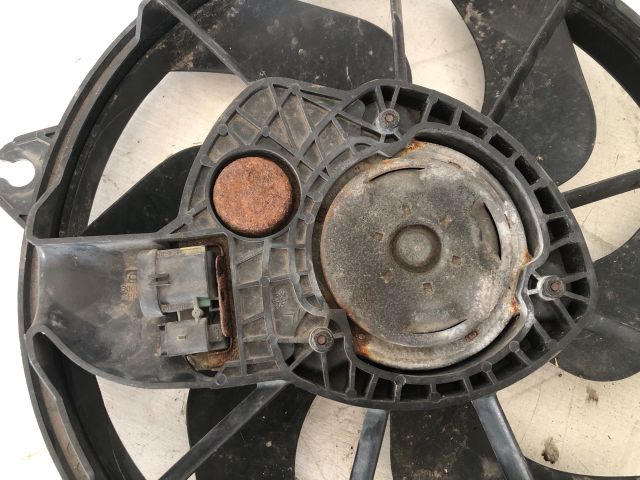 bontott PEUGEOT 407 Hűtőventilátor