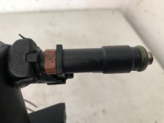 bontott PEUGEOT 407 Porlasztó Sor / Híd