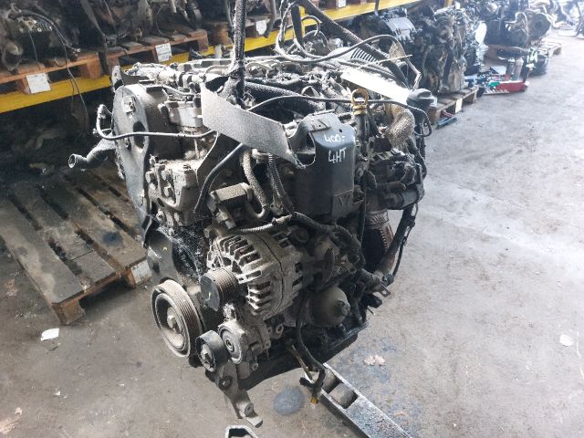 bontott PEUGEOT 407 Komplett Motor (Segédberendezésekkel)