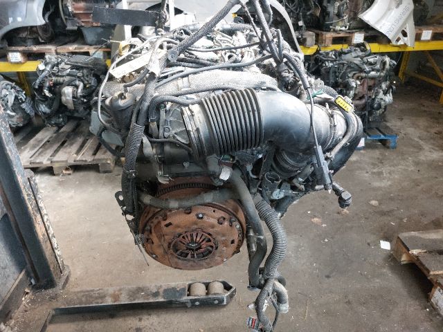 bontott PEUGEOT 407 Komplett Motor (Segédberendezésekkel)