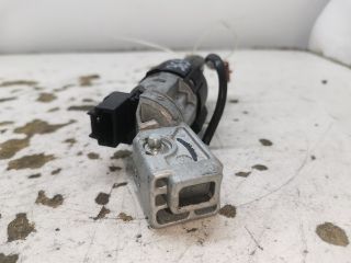 bontott PEUGEOT 407 Gyújtáskapcsoló