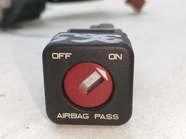 bontott PEUGEOT 407 Gyújtáskapcsoló