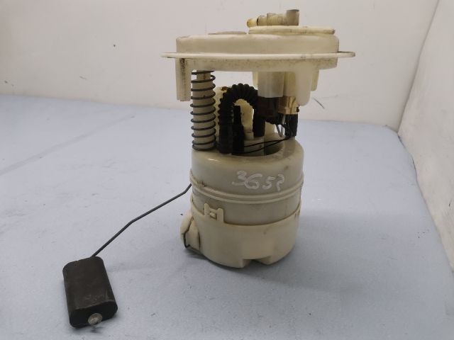 bontott PEUGEOT 407 Üzemanyag Szivattyú