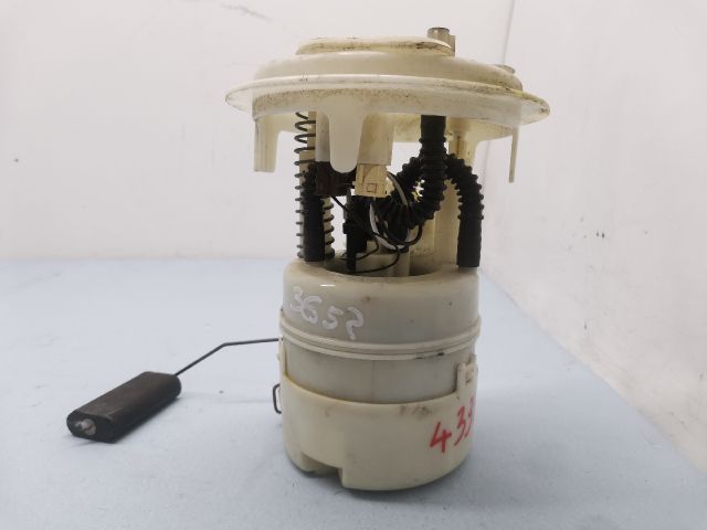 bontott PEUGEOT 407 Üzemanyag Szivattyú