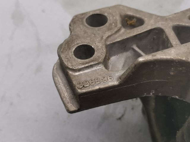 bontott PEUGEOT 407 Váltó Tartó Bak (Pozíciófüggetlen)