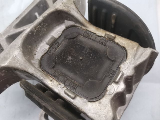 bontott PEUGEOT 407 Váltó Tartó Bak (Pozíciófüggetlen)