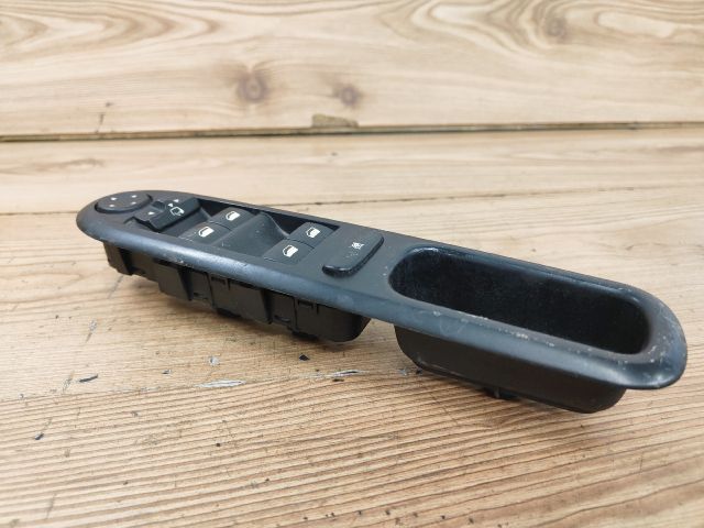 bontott PEUGEOT 407 Ablakemelő és Tükör Kapcsoló