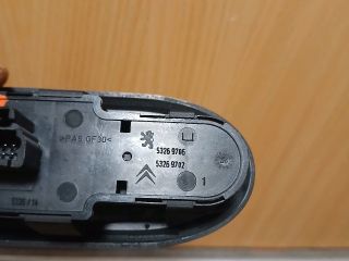 bontott PEUGEOT 407 Ablakemelő Kapcsoló Négyes / Kettes