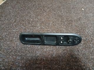 bontott PEUGEOT 407 Ablakemelő Kapcsoló Négyes / Kettes