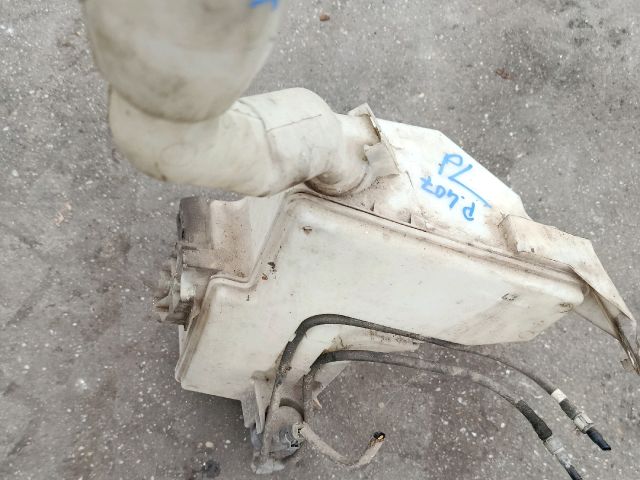 bontott PEUGEOT 407 Ablakmosó Tartály