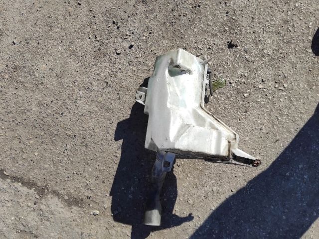 bontott PEUGEOT 407 Ablakmosó Tartály