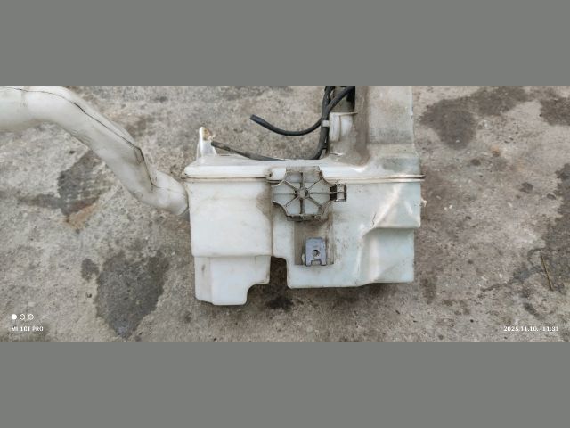 bontott PEUGEOT 407 Ablakmosó Tartály