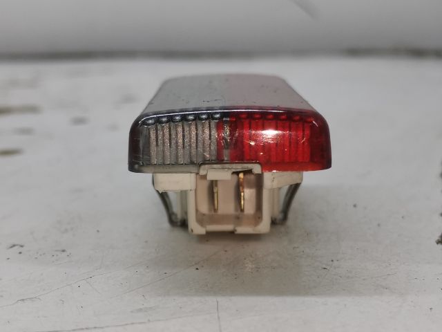 bontott PEUGEOT 407 Ajtó Világítás