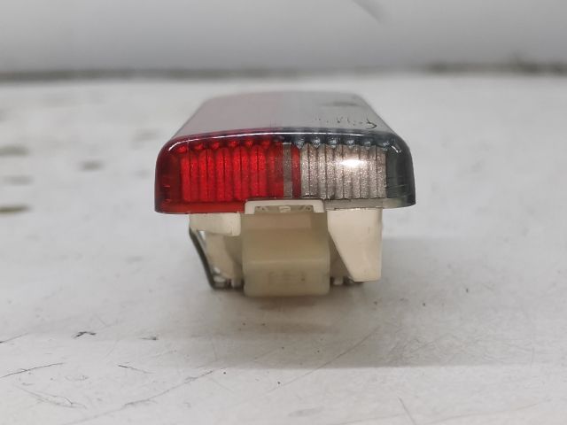 bontott PEUGEOT 407 Ajtó Világítás