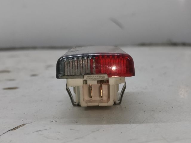 bontott PEUGEOT 407 Ajtó Világítás