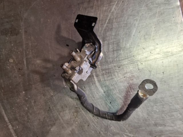 bontott PEUGEOT 407 Akkumulátor Saru