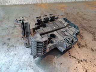 bontott PEUGEOT 407 Akkumulátor Tartó