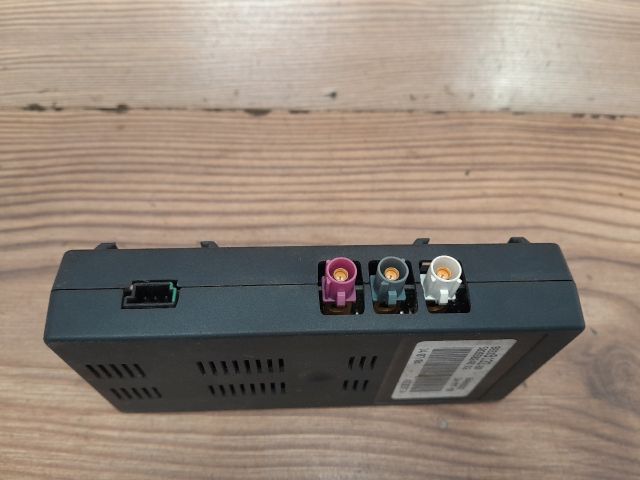 bontott PEUGEOT 407 Antenna Erősítő