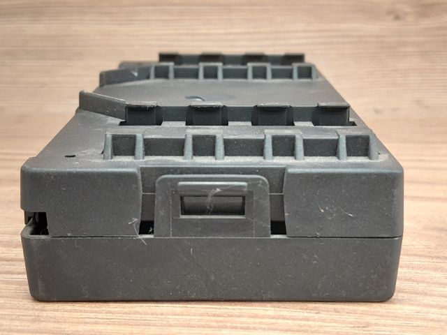 bontott PEUGEOT 407 Antenna Erősítő