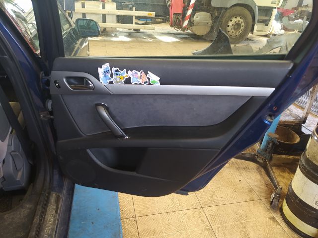 bontott PEUGEOT 407 Bal C Oszlop Burkolat