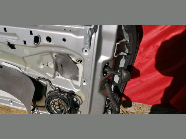 bontott PEUGEOT 407 Bal első Ablak