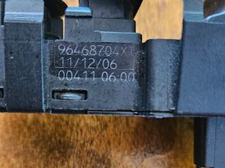 bontott PEUGEOT 407 Bal első Ablakemelő Kapcsoló