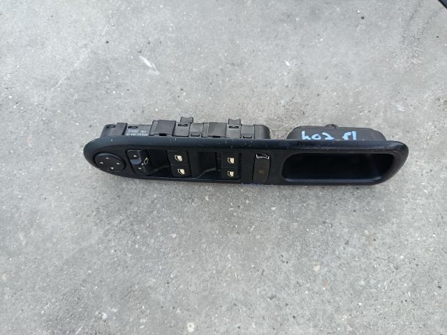 bontott PEUGEOT 407 Bal első Ablakemelő Kapcsoló