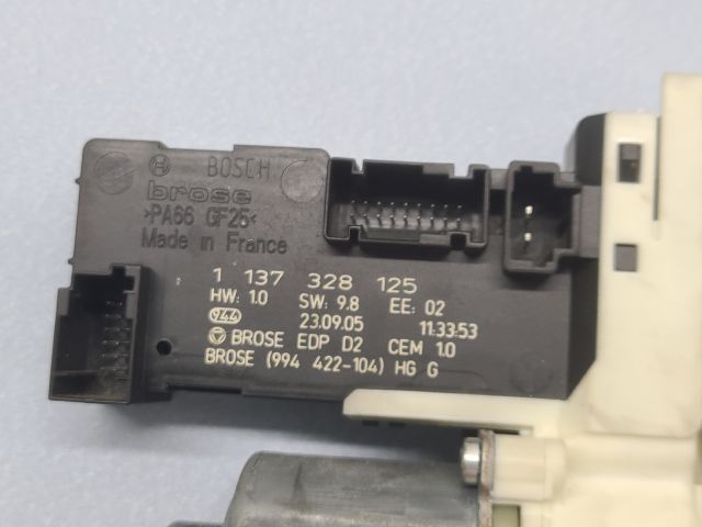 bontott PEUGEOT 407 Bal első Ablakemelő Motor