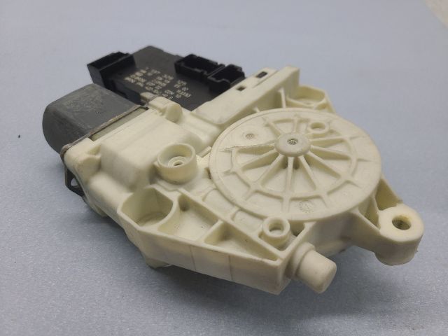 bontott PEUGEOT 407 Bal első Ablakemelő Motor