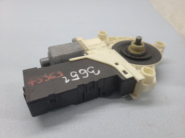 bontott PEUGEOT 407 Bal első Ablakemelő Motor