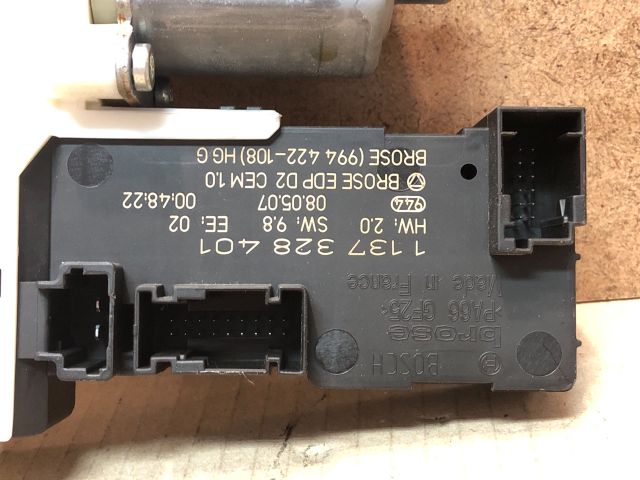 bontott PEUGEOT 407 Bal első Ablakemelő Motor