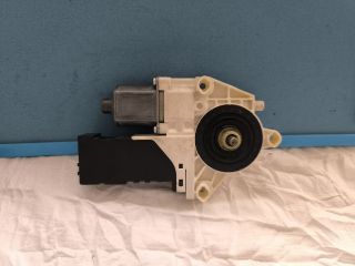 bontott PEUGEOT 407 Bal első Ablakemelő Motor