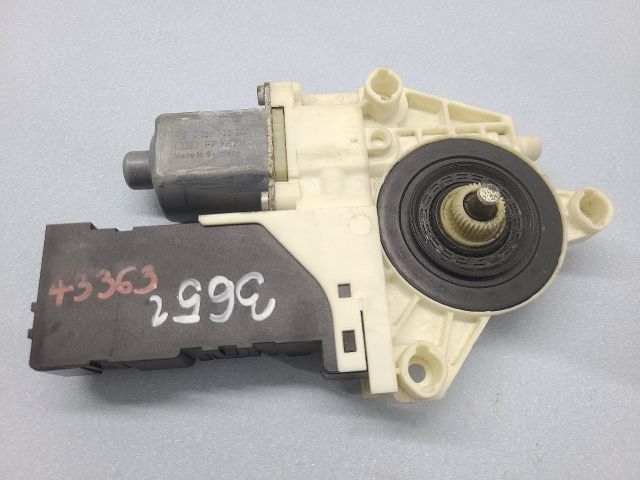 bontott PEUGEOT 407 Bal első Ablakemelő Motor