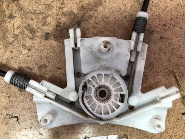 bontott PEUGEOT 407 Bal első Ablakemelő Szerkezet (Elektromos)