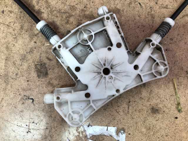 bontott PEUGEOT 407 Bal első Ablakemelő Szerkezet (Elektromos)