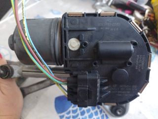 bontott PEUGEOT 407 Bal első Ablaktörlő Motor