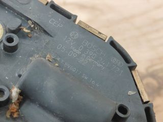 bontott PEUGEOT 407 Bal első Ablaktörlő Motor