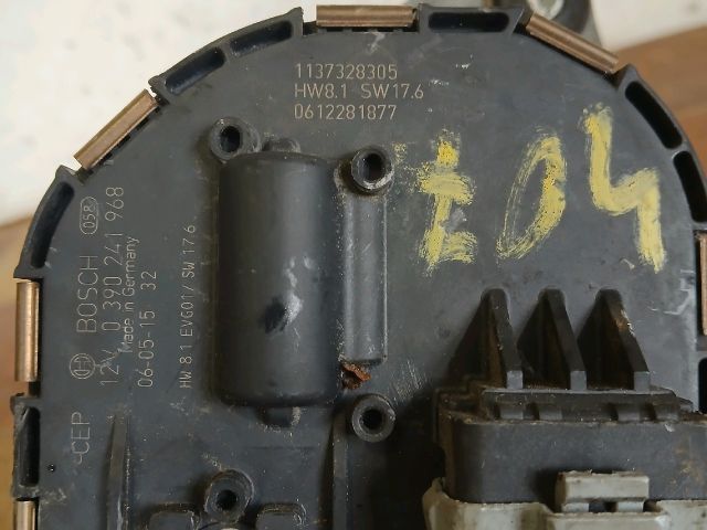 bontott PEUGEOT 407 Bal első Ablaktörlő Motor