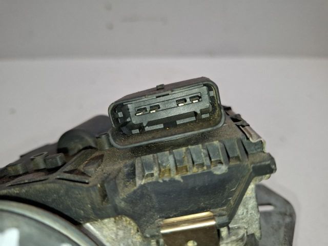 bontott PEUGEOT 407 Bal első Ablaktörlő Motor