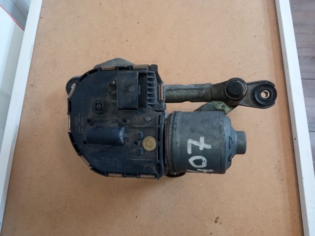 bontott PEUGEOT 407 Bal első Ablaktörlő Motor