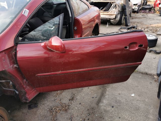 bontott PEUGEOT 407 Bal első Ajtó (Részeivel)