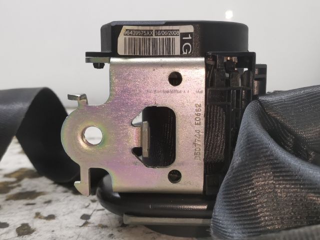 bontott PEUGEOT 407 Bal első Biztonsági Öv