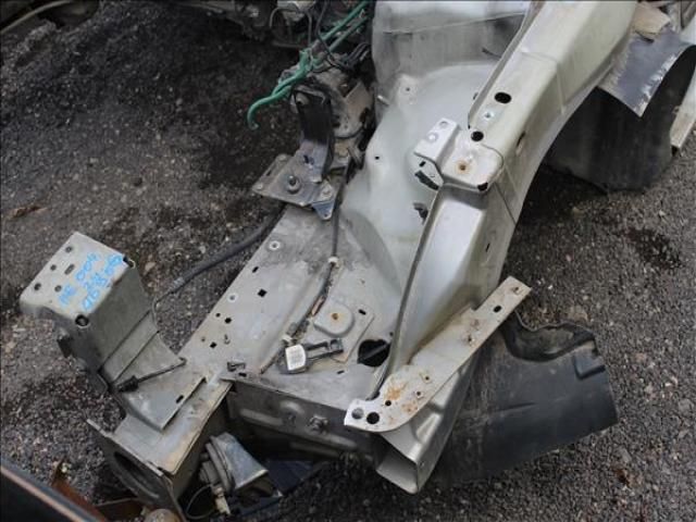 bontott PEUGEOT 407 Bal első Ütközéscsillapító