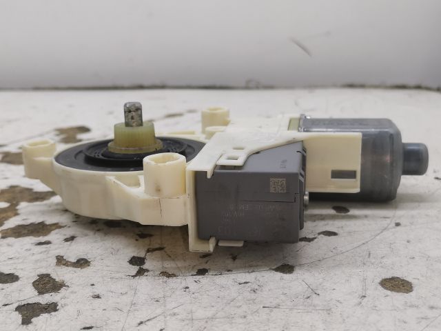 bontott PEUGEOT 407 Bal hátsó Ablakemelő Motor