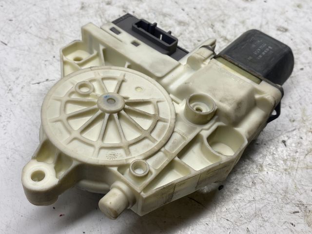 bontott PEUGEOT 407 Bal hátsó Ablakemelő Motor